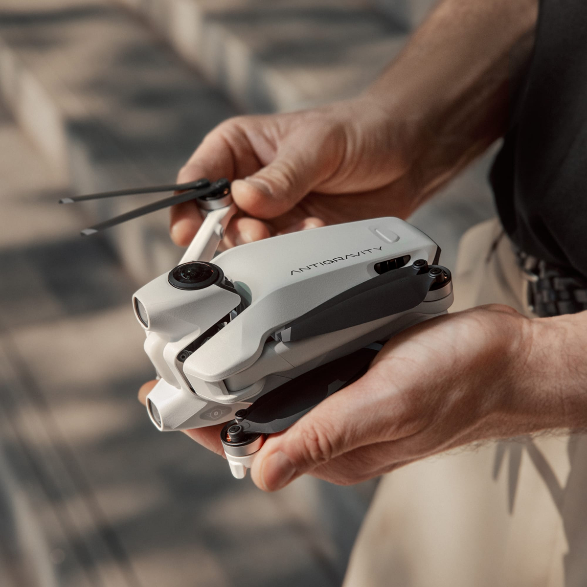 DRONE ANTIGRAVITY A1 8K 360 INFINITY BUNDLE - Imagen 2